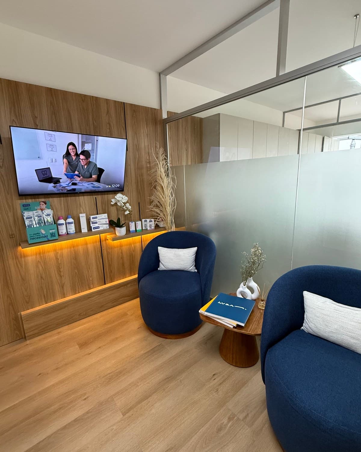 Recepción y sala de espera de Riedent